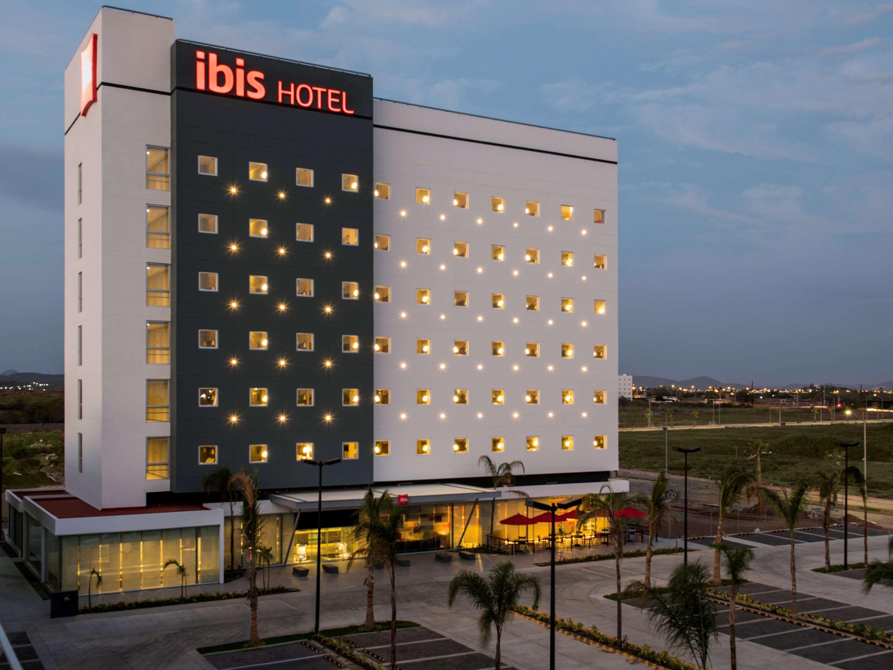 Ibis Mazatlan Marina Hotel ภายนอก รูปภาพ