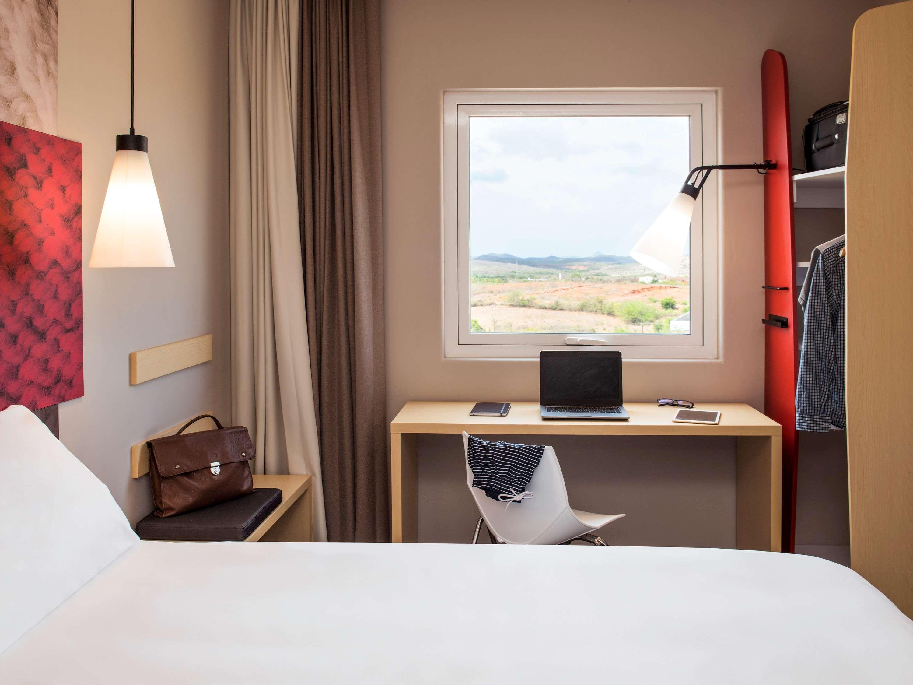 Ibis Mazatlan Marina Hotel ภายนอก รูปภาพ